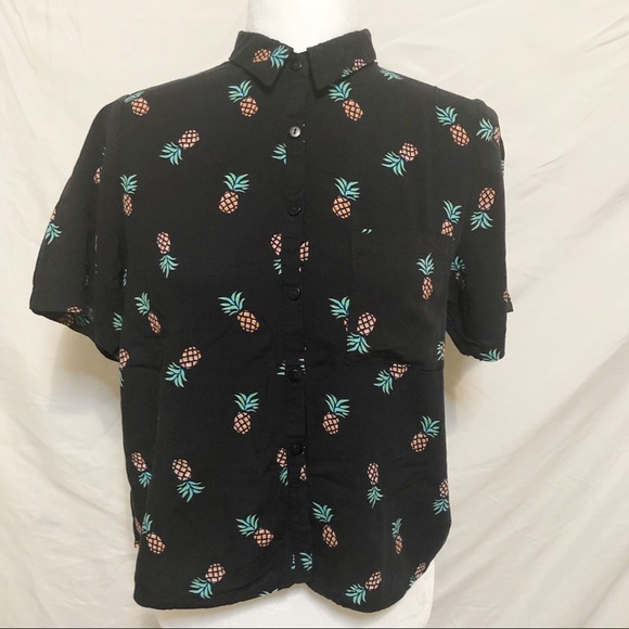 Love Notes Tops - ❌SOLD❌Love Notes Pineapple Button Down